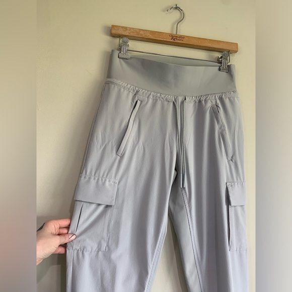 Athleta sutton jogger in stone - Picture 4 of 9